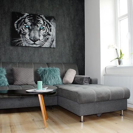 Apartman Doma Jicin Bagian luar foto