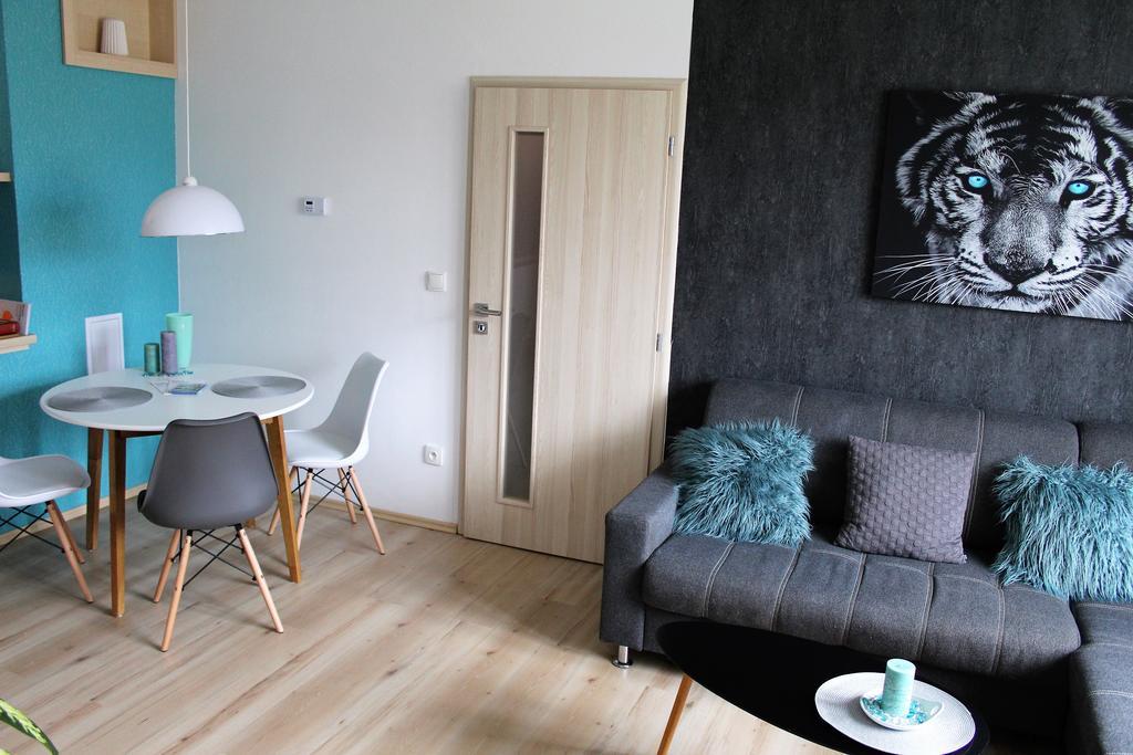 Apartman Doma Jicin Bagian luar foto
