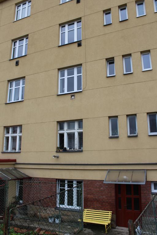 Apartman Doma Jicin Bagian luar foto